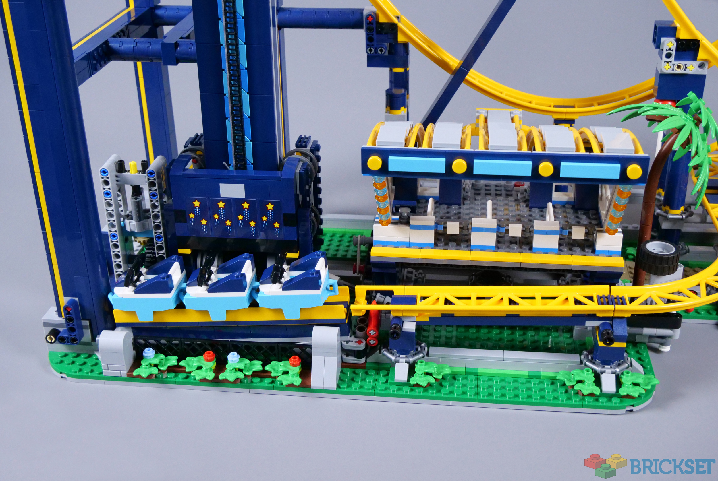 LEGO 10303 Loop Coaster review Brickset